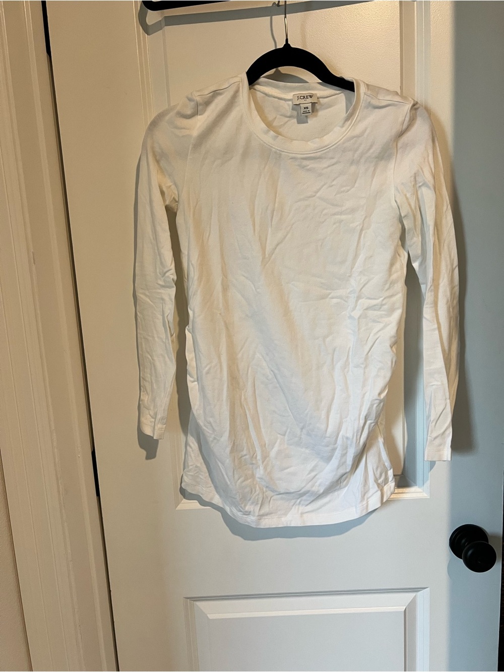 Women’s maternity long sleeve white shirt